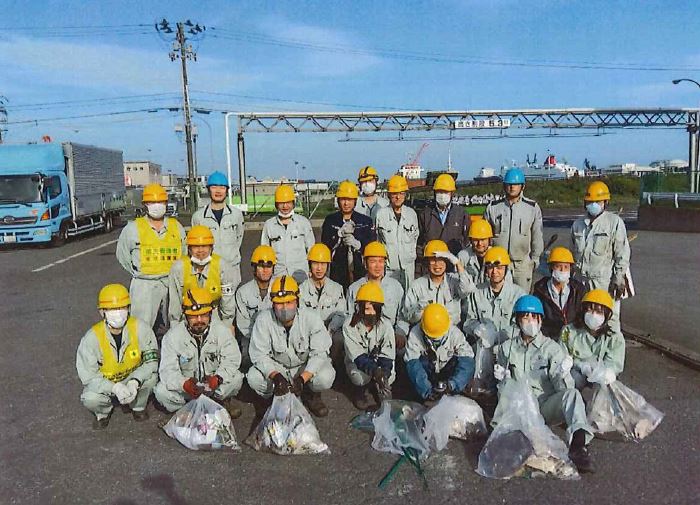 活動終了後の集合写真