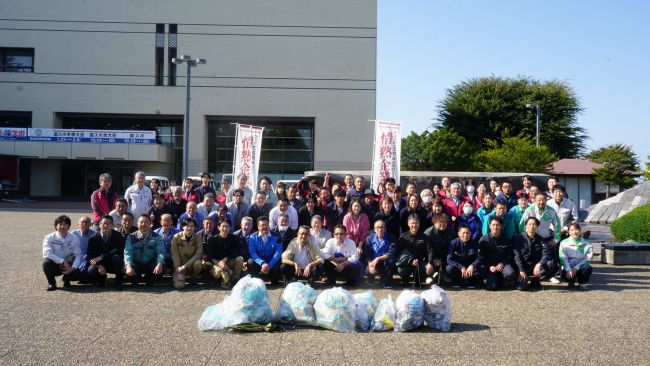活動終了後の集合写真