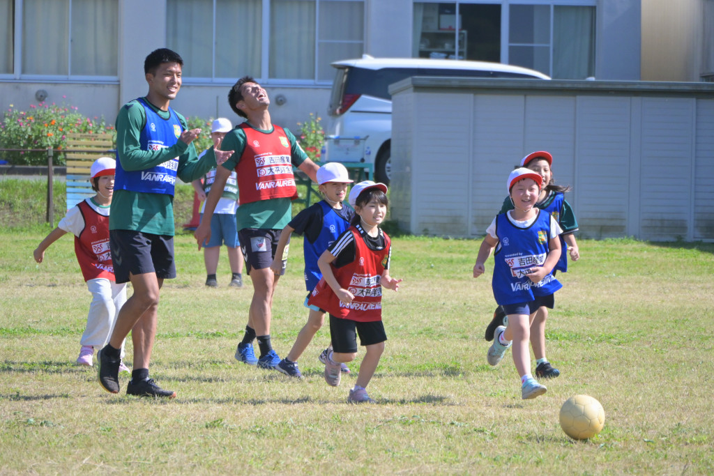 ヴァンラーレ八戸FCによるサッカー教室