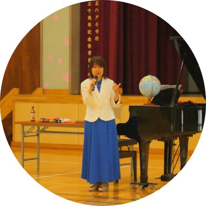 豊嶋裕子氏の八戸小学校での八戸大使ふるさとセミナー