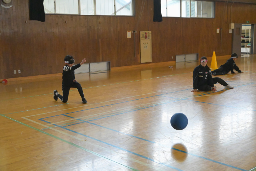 天摩由貴選手によるゴールボール体験会