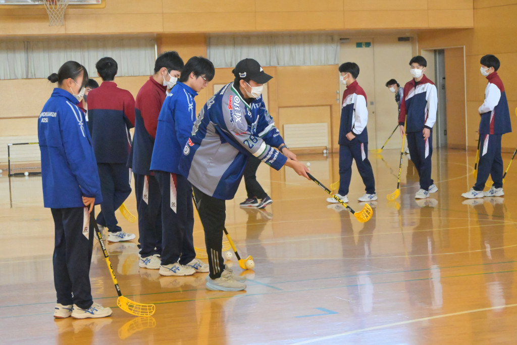 東北フリーブレイズによるフロアホッケー