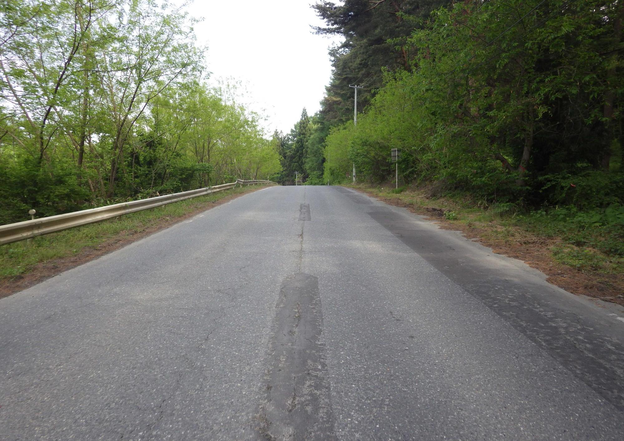 南部町方面から笹子交差点完成前の写真