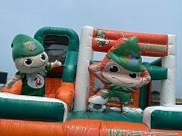 ヴァンラーレ遊具の画像