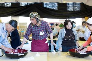 山の楽校春まつりの様子2