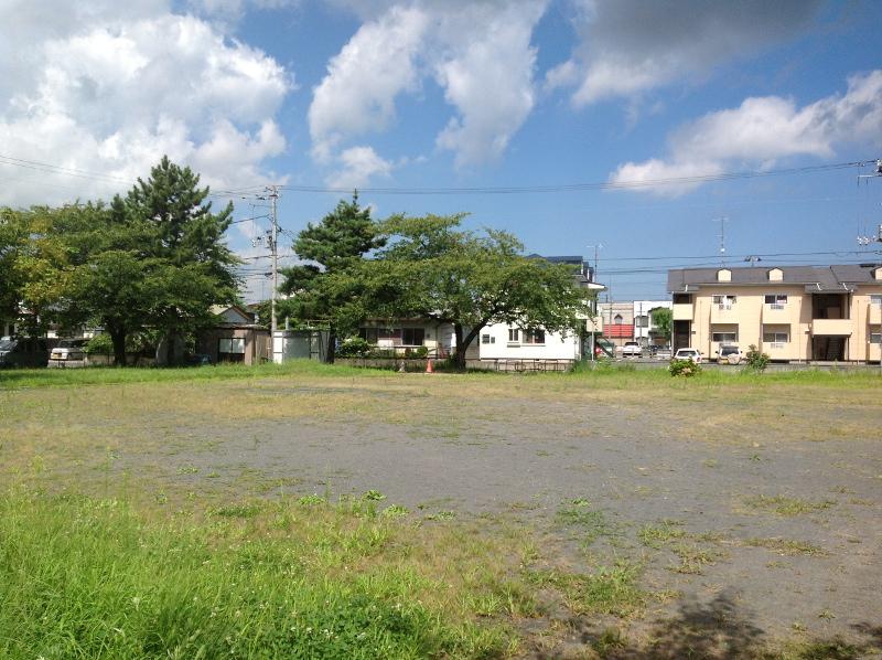 広場の広がるパンダ公園全体の写真