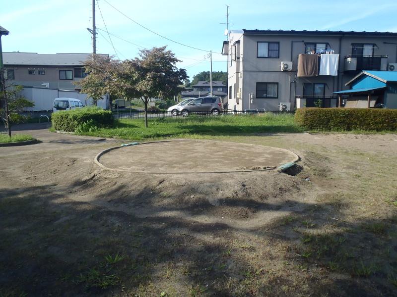 八太郎公園の土俵の写真